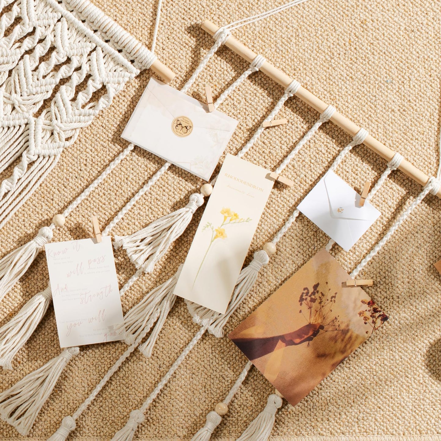 Mkono Hanging Photo Display Boho Macrame Wall Decor with Light, Teen Girl Teenage Gifts, Pictures Cards Frame Holder Art Hanger for Christmas Birthday Party Bedroom Dorm, with 30 Wood Clips, Ivory